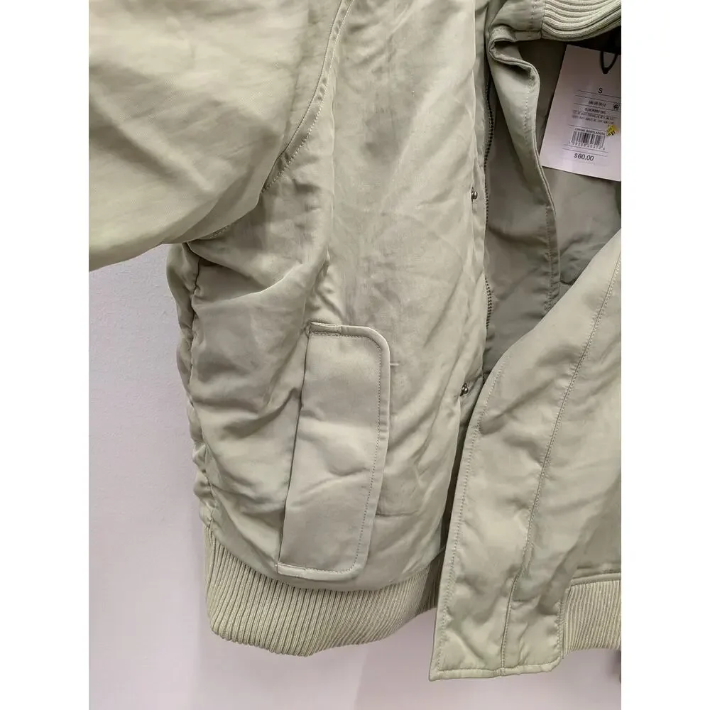 KBB Women’s Oversized Bomber Jacket Sage Green Ruched Sleeve Zip-Up Size S - Picture 6 of 8